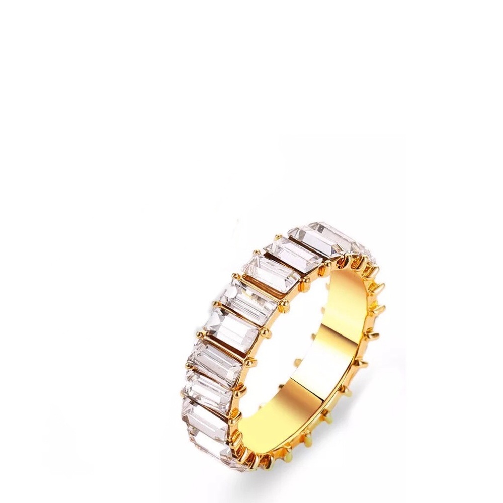 Diamond Inspired Baguette Stone Ring Gold Interior